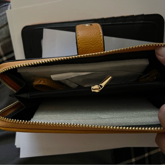 Betty Boop Wallet by Lany - Picture 3 of 8